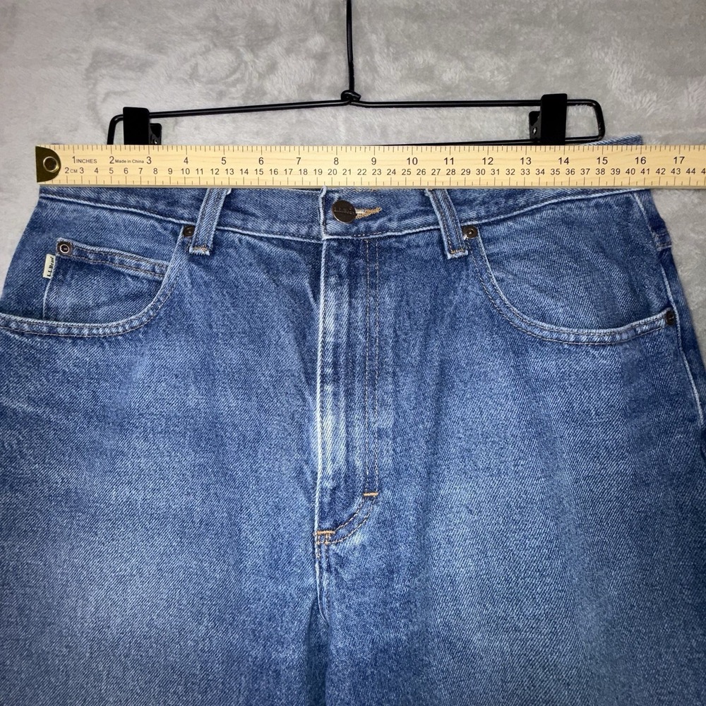 LL Bean Jeans Mens 32x31 Blue Classic Fit Denim Straight Leg 100% Cotton Pants - Picture 5 of 13